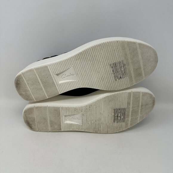 Clarks Ankle Boots Layton Scene black leather zip quilted Size 9.5M - Picture 10 of 13